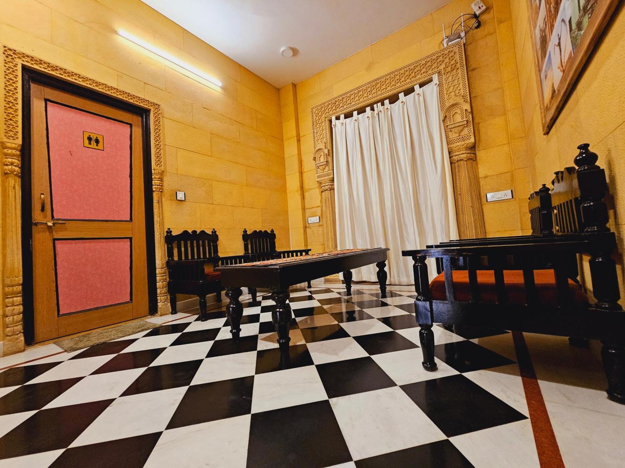 Hotel Royal Haveli Jaisalmer Exterior photo