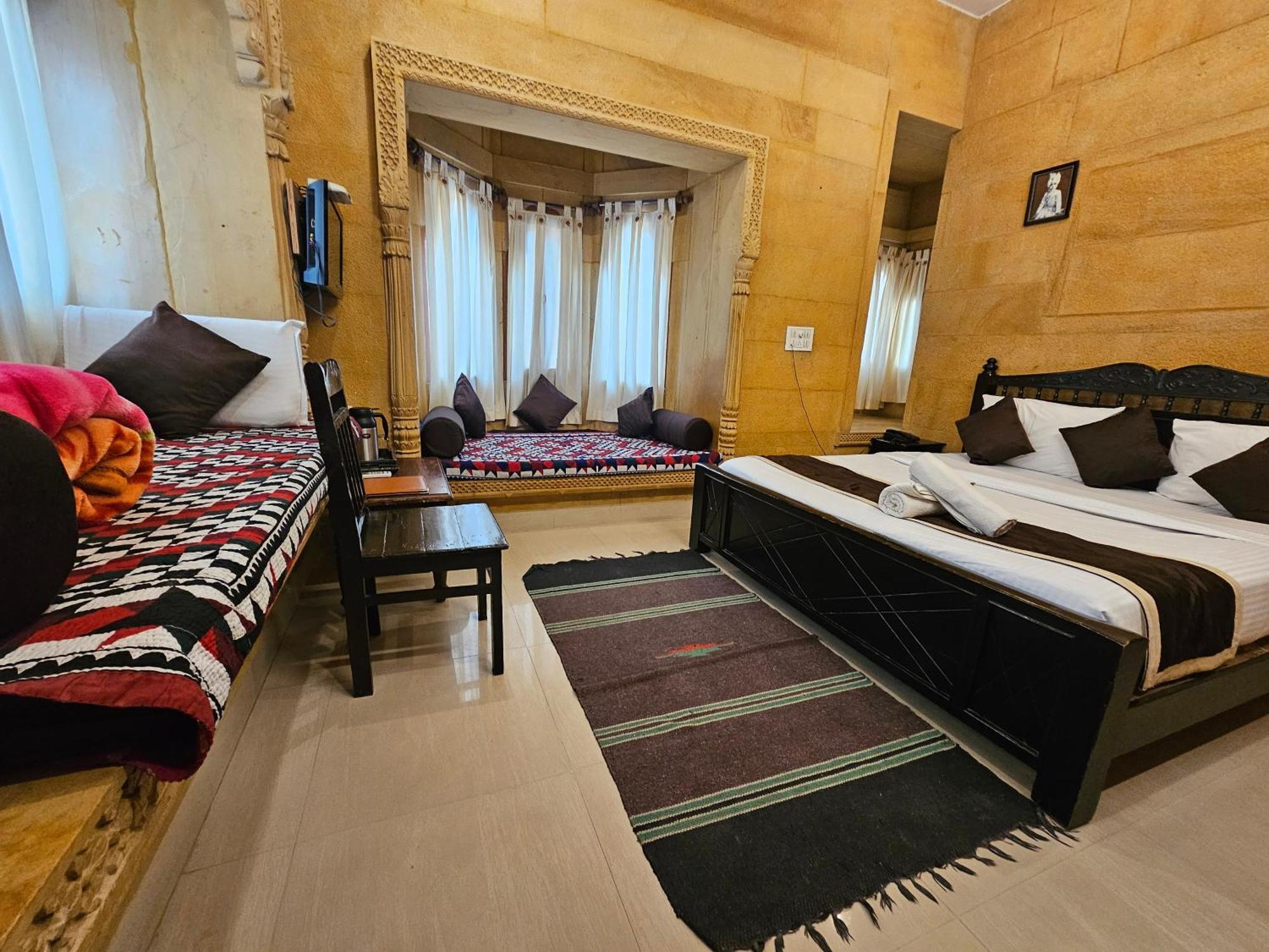 Hotel Royal Haveli Jaisalmer Exterior photo